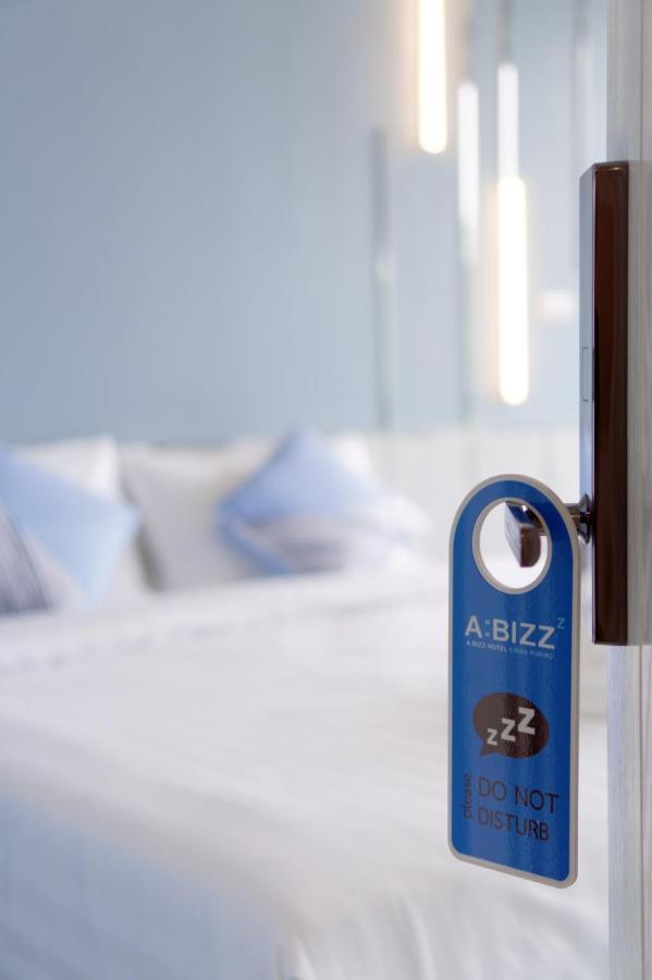 Abizz Hotel Kwanphayao Bagian luar foto